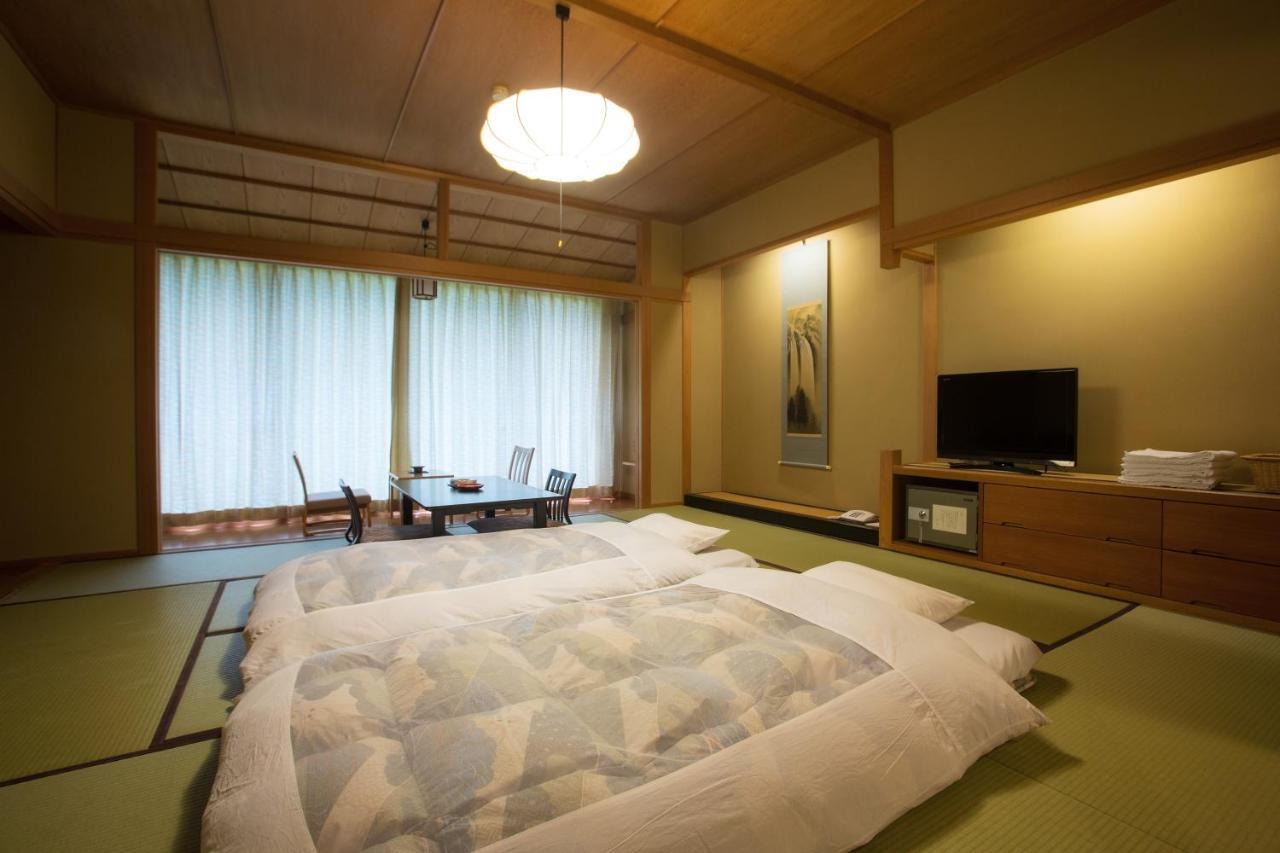 Hotel Osawa Onsen Sansuikaku Hanamaki Habitación foto